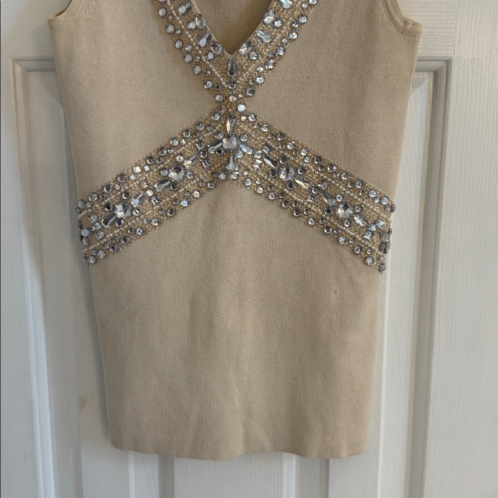 Caché Vintage Cream Silk Blend Very Embellished V-Neck Bodycon Top - Picture 2 of 11